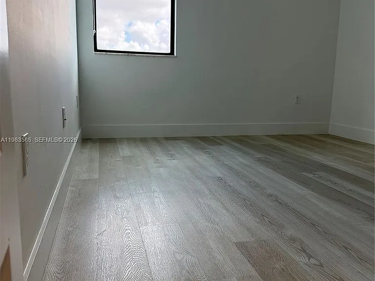 10479 NW 82nd St #10 — Photo 8