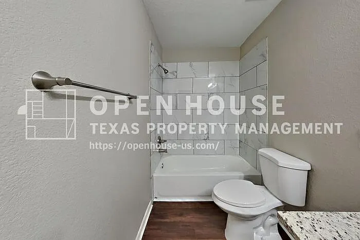 6439 Lily Hollow Ct — Photo 16