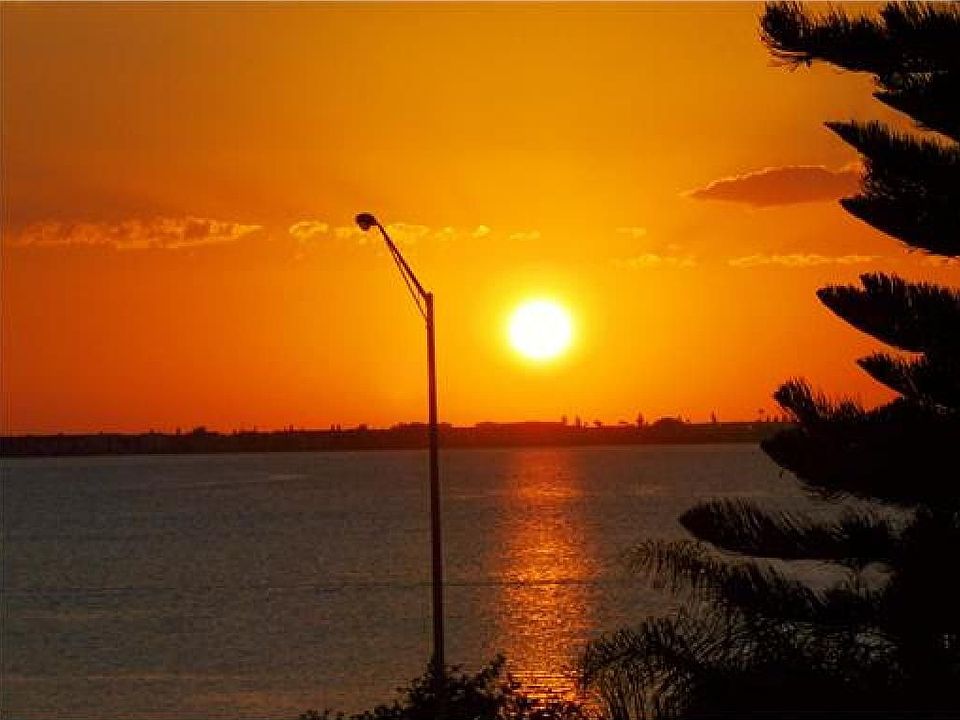 1st image of 7432 Sunshine Skyway Ln S APT 401
