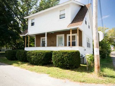 48 Cove St, Portsmouth, RI, 02871