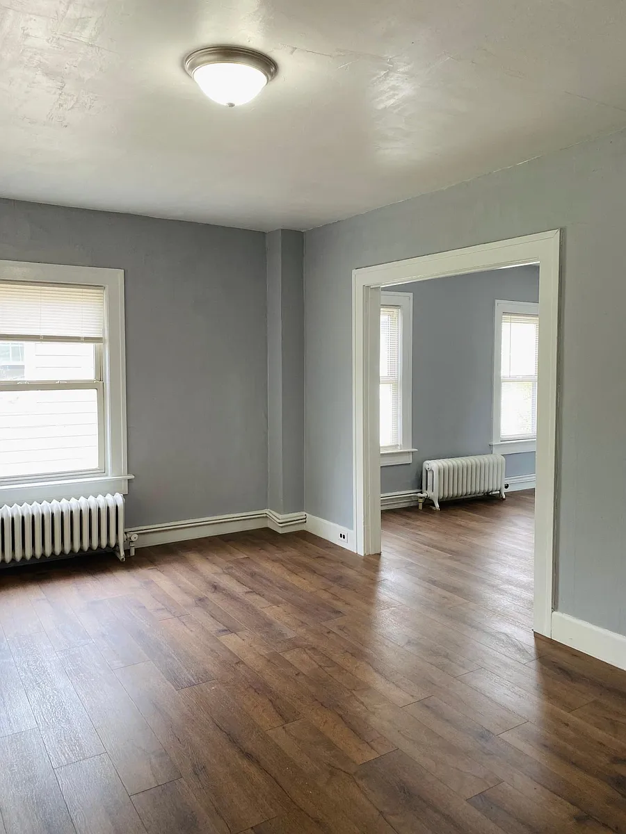 living room - 72 Cleveland Ave #2