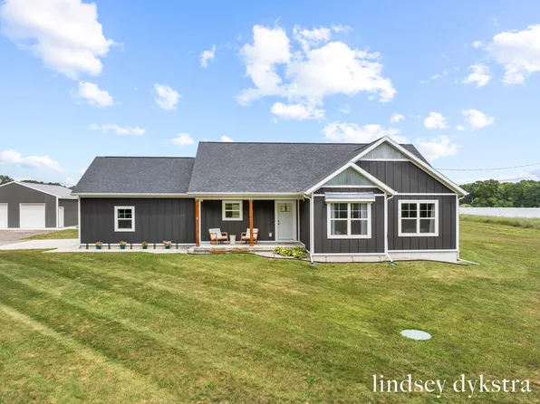 11905 Stultz St NE, Rockford, MI 49341