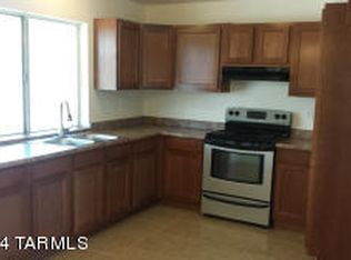 2112 E Pinon Dr, Tucson, AZ 85706