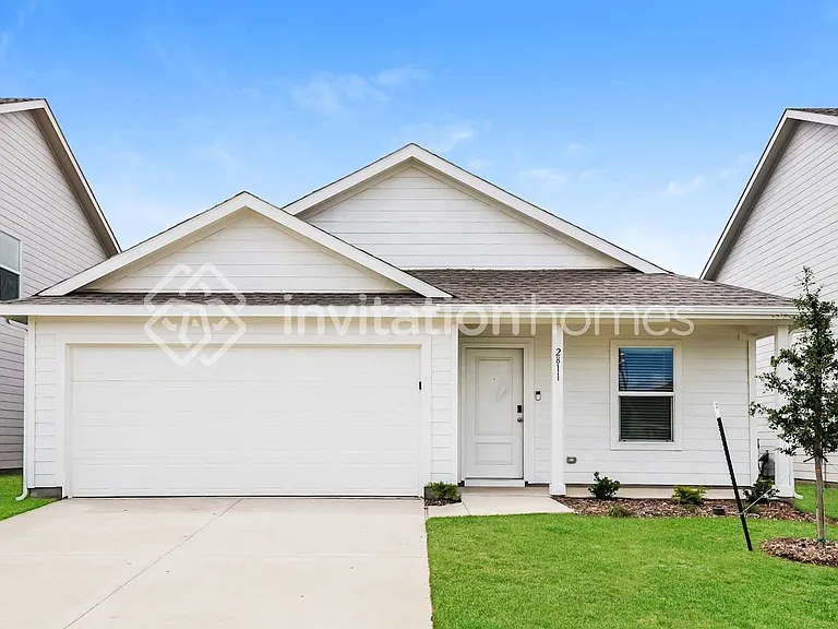 2811 Tennessee Walker Way — Photo 1