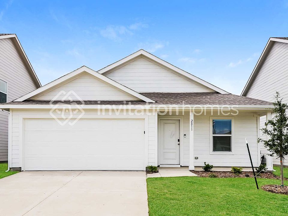 1st image of 2811 Tennessee Walker Way