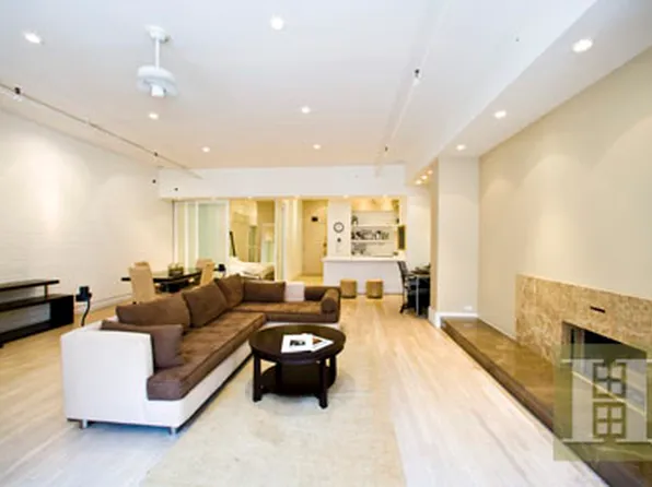 426 West Broadway image 1 of 5