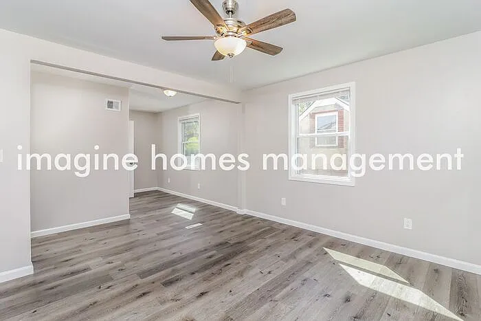 1688 Sanborn Dr — Photo 8