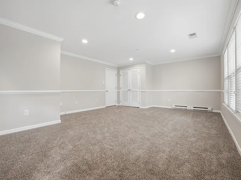 2305 Pointe View Dr — Photo 21