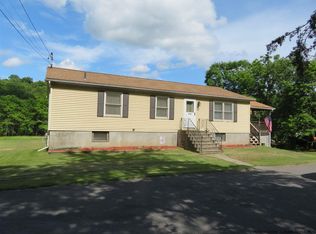1398 Old Post Rd, Ulster Park, NY 12487