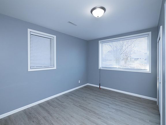 3rd image of 1396 White Bear Ave N APT 1