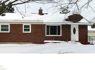 2146 Raby Rd, East Lansing, MI 48823