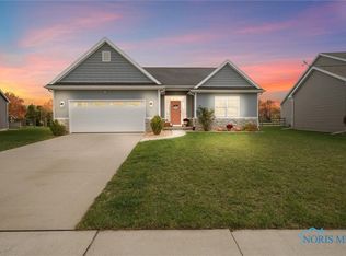 9841 Julianna Ln, Whitehouse, OH 43571