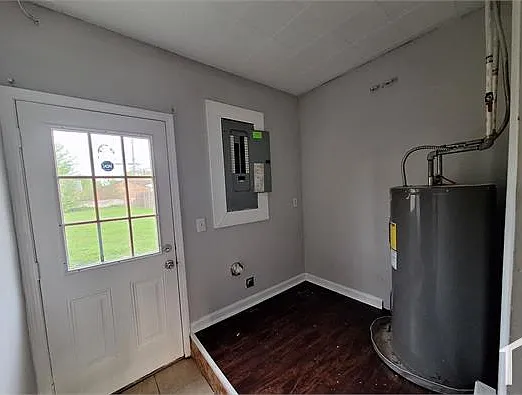 26536 Kathy St — Photo 16
