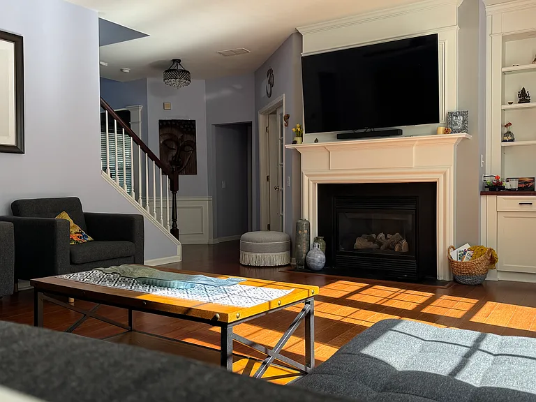 9542 Oswald Ln — Photo 17