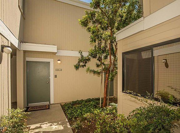 6525 Twin Circle #1-2