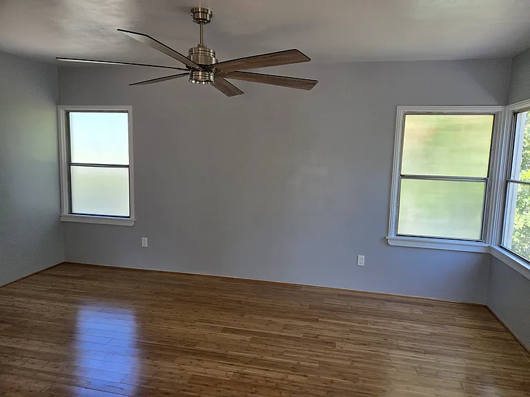 7316 Owensmouth Ave #1 — Photo 4