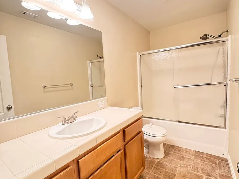 2517 Basque Hills Dr — Photo 15