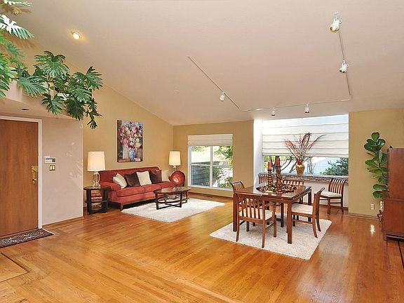 4th image of 659 Isabella Ave