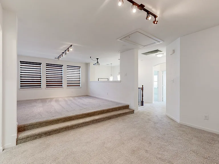 123 Palacio St — Photo 16