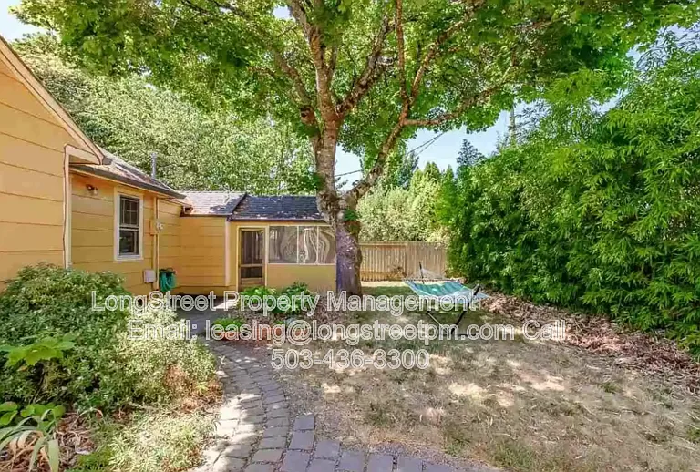 744 NW 16th St — Photo 26