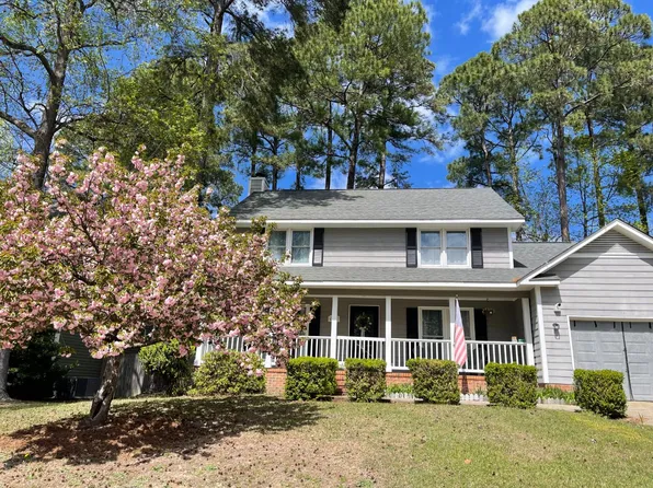 608 Georgetown Cir, Fayetteville, NC 28314