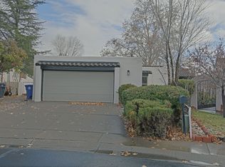 9740 Colonial Cir NE, Albuquerque, NM 87111