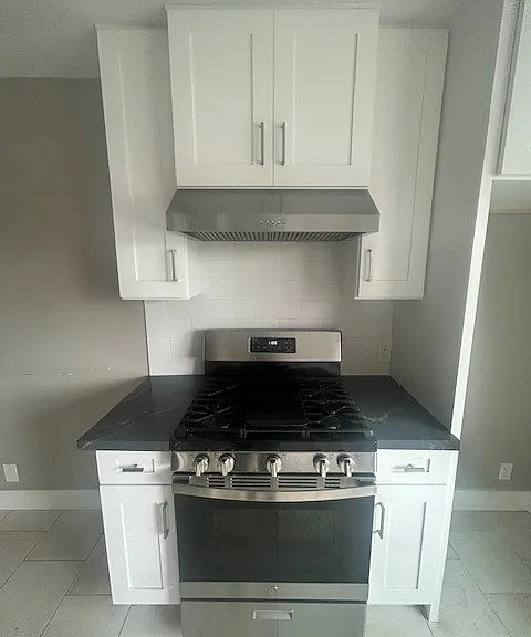 623 W 22nd St #3 — Photo 7