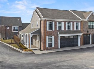 304 Parade St, Cranberry Township, PA 16066
