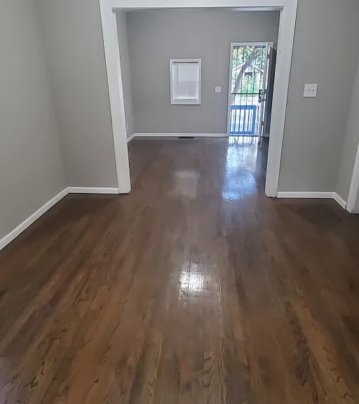 524 Porter St — Photo 2