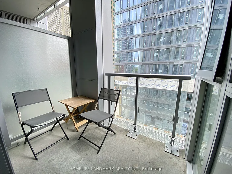 1 Yorkville Ave #601 — Photo 14