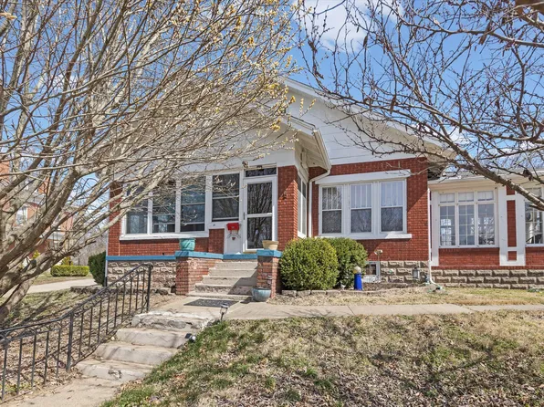 5 Riverside Dr, Boonville, MO 65233