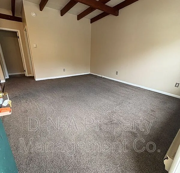 114 Cabanna Ln #108 — Photo 3