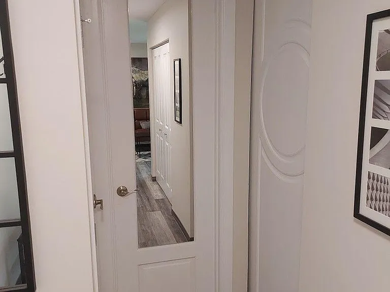 323 Bolivar Ave — Photo 5