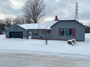106 Bates St, Crystal Falls, MI 49920