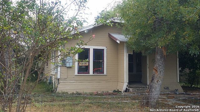 1st image of 318 NW 20th St