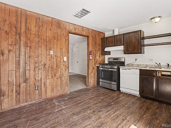 4th image of 3034 S Laredo Circle