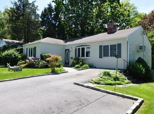 12 Highland Dr, Ardsley, NY 10502