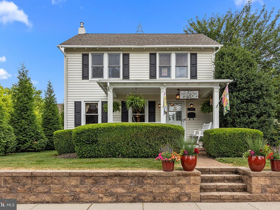 451 Penn St, Newtown, PA 18940 Zillow