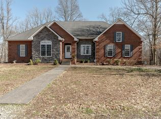 2623 S Mount Pleasant Rd, Greenbrier, TN 37073