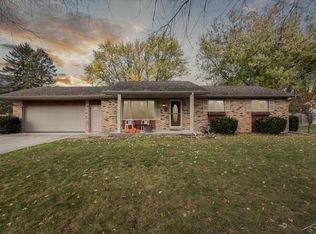 9470 Burning Tree Dr, Saginaw, MI 48609