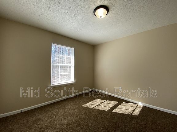 4th image of 9015 Tanya Dr
