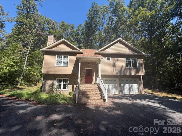 383 Lee Ave, Lexington, NC 27295