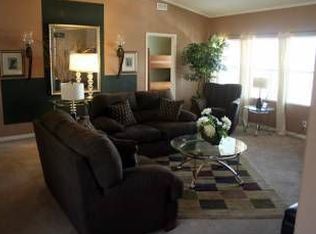 177 Leisure Park Cir, Santa Rosa, CA 95401