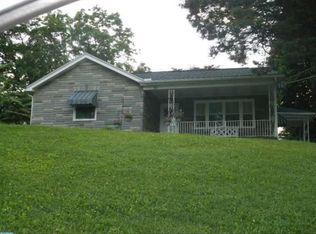10 Longview Dr, Schuylkill Haven, PA 17972