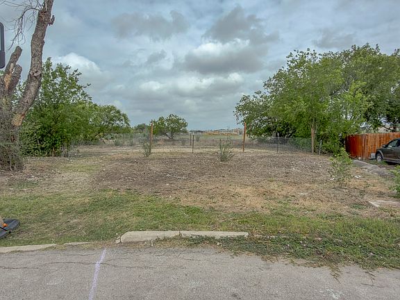 4th image of 5803 KIM VALLEY ST LOT 23