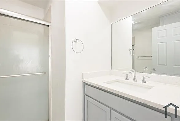 4620 San Jacinto St — Photo 30