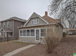 1622 W 15th St, Sioux City, IA 51103