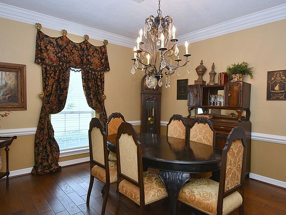 4th image of 20518 Chapel Glen Ct