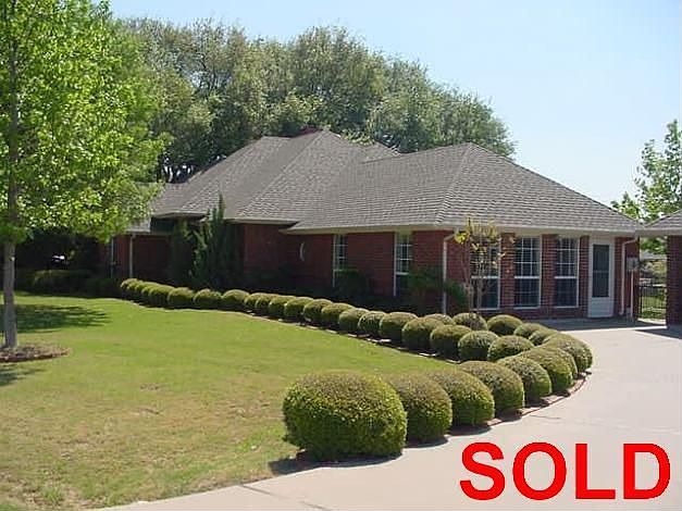 1st image of 617 Aqua Vista Dr