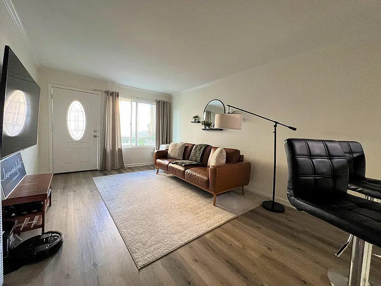 Rancho Coronado Condos — Photo 13